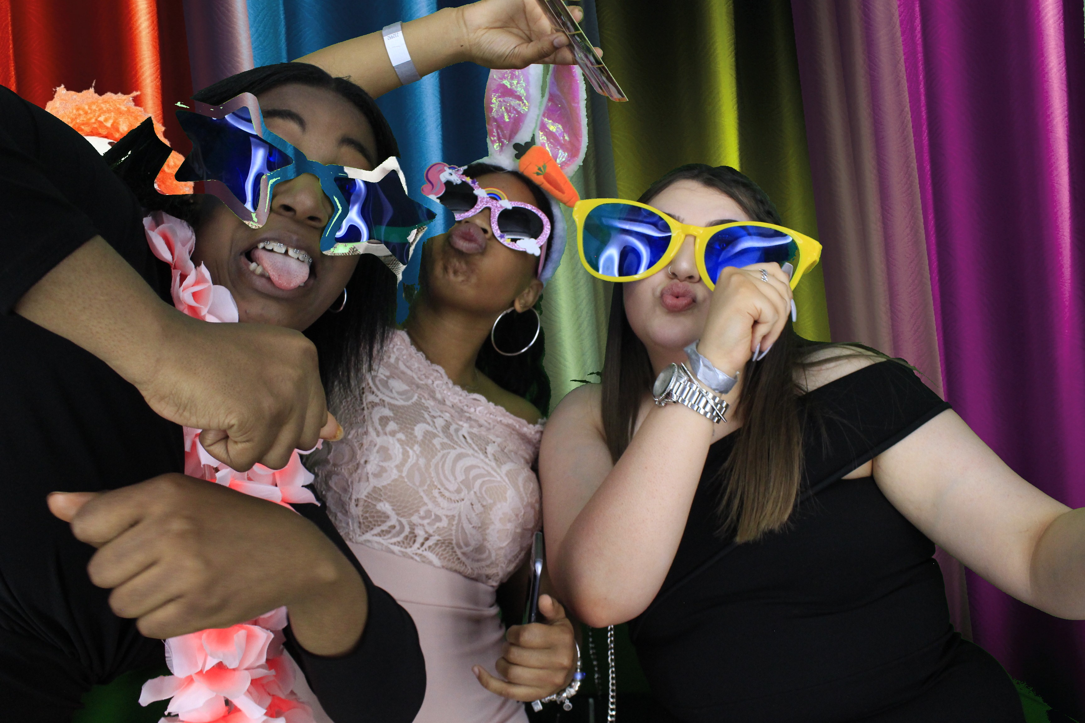 Carshalton High School for Girls Prom | View more photos from the event at gallery.myphotoboothexperience.co.uk/u/MyPhotoBoothExperienceLtd/Carshalton-High-School-for-Girls-Prom